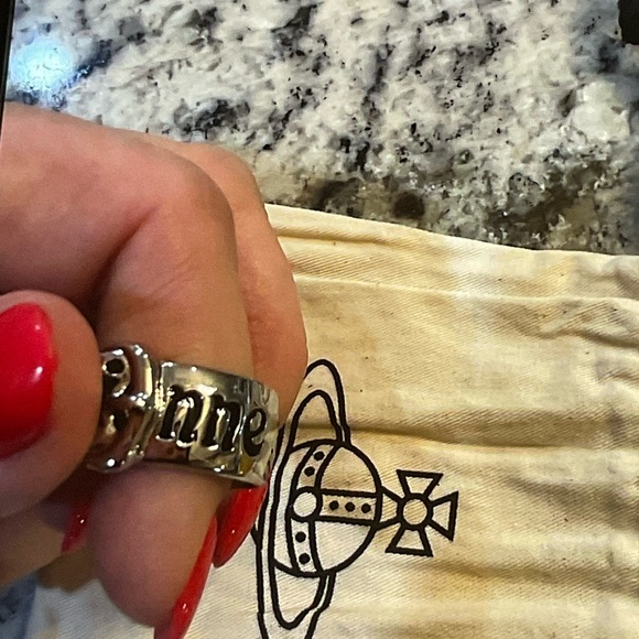 Vivienne Westwood Silver Ring - Picture 4 of 6